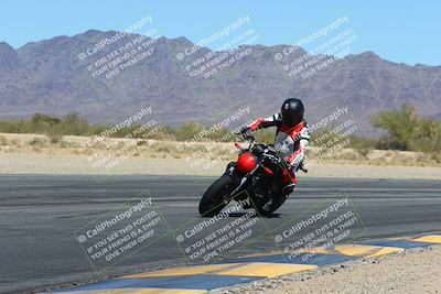 media/Mar-24-2025-Moto Forza (Mon) [[57ce5c5cff]]/3-Beginner Group/Session 3 (Turn 6 Inside)/